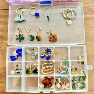 LOT NEW 18 Pairs of Earring Colorful Tassel Hoop Acrylic Wholesale Retail Resale